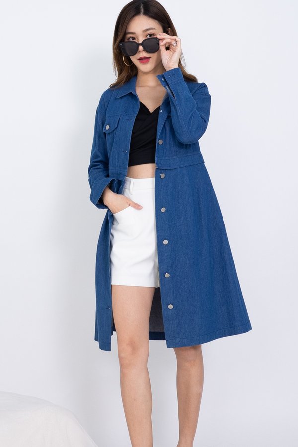 EXCLUSIVE Shaina Multiway Convertible Jacket in Mid Wash