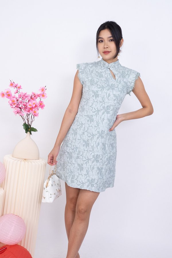 Fen (芬) Textured Cheongsam Dress in Sage