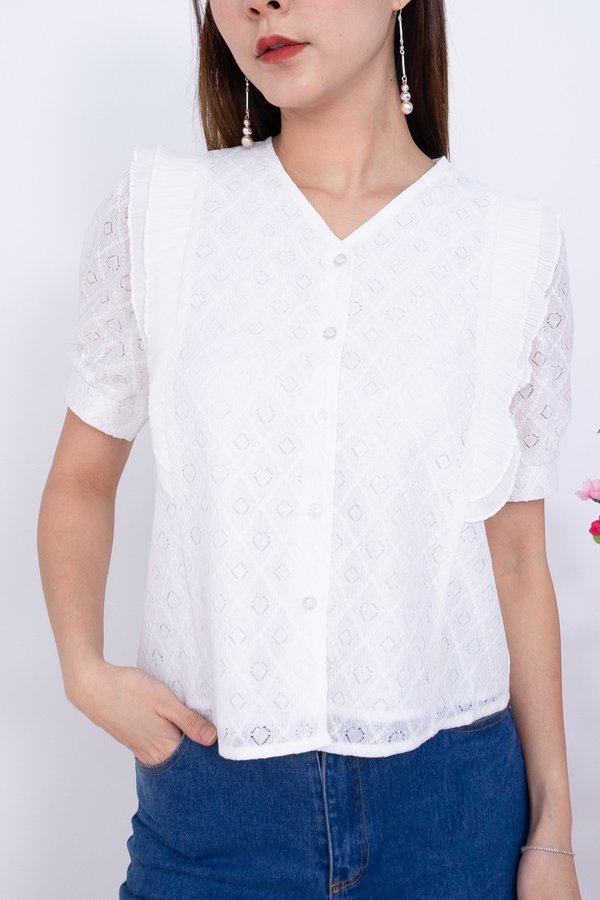 Fiya Lace Buttons Down Blouse in White