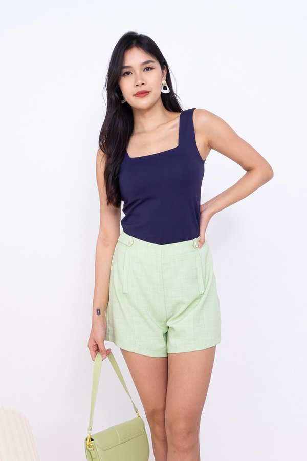 Piccolo Double Buttons Shorts in Green