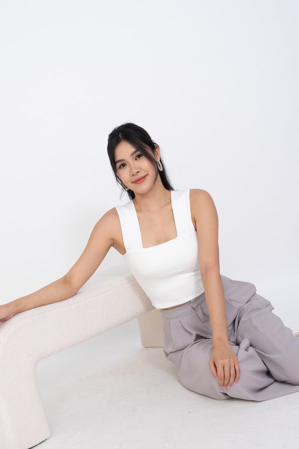 Tess Padded Two-Way Basic Ribbed Top (Ver. 2) in White