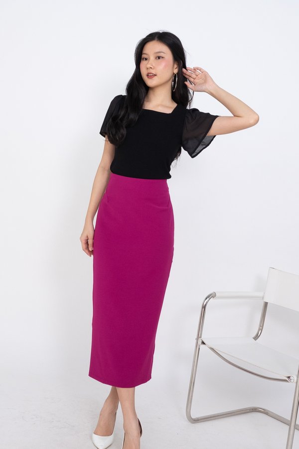 Hattie Bodycon Midi Skirt in Fuchsia