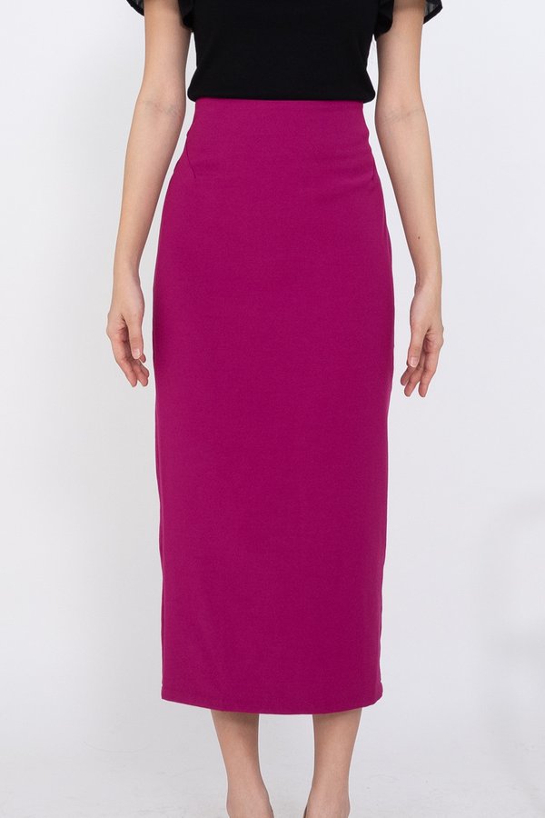 Hattie Bodycon Midi Skirt in Fuchsia