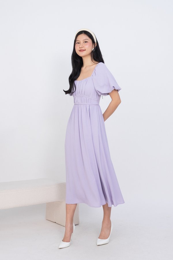 Isabelle Puffy Sleeves Ruched Midi Dress in Lilac