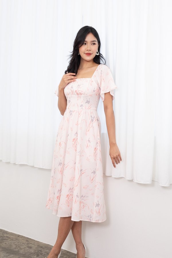 Juby Floral Flutter Sleeve Ruched Midi Dress in Pink Florals