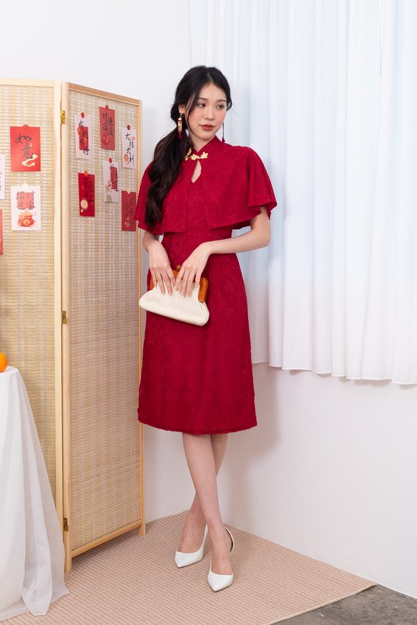 Qiu (秋) V Neck Removable Cape Lace Dress in Wine Red