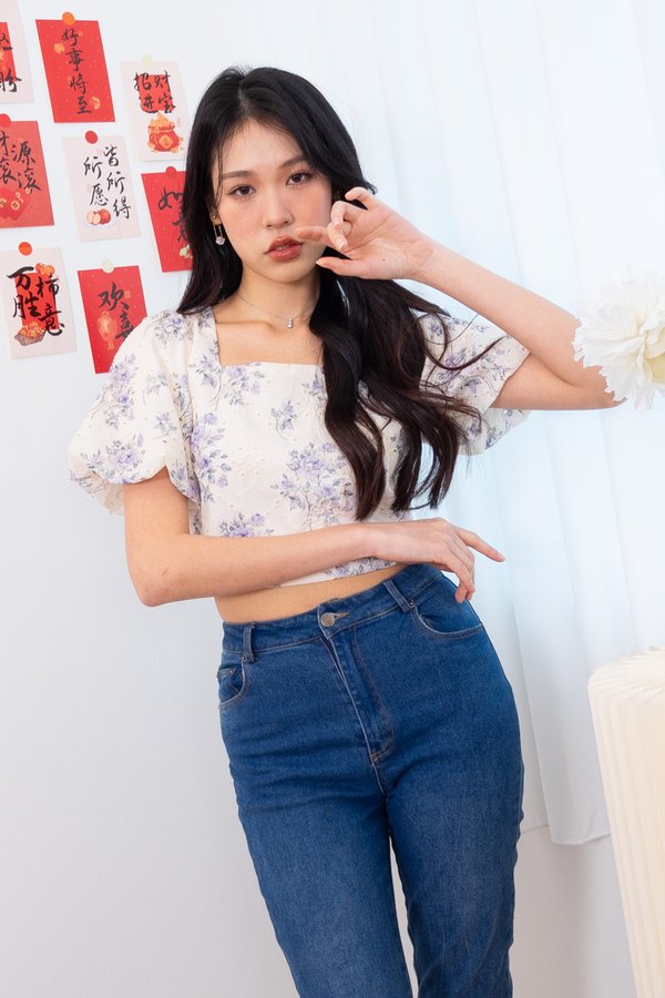 Tarra Square Neck Puffy Sleeve Top in Purple Florie