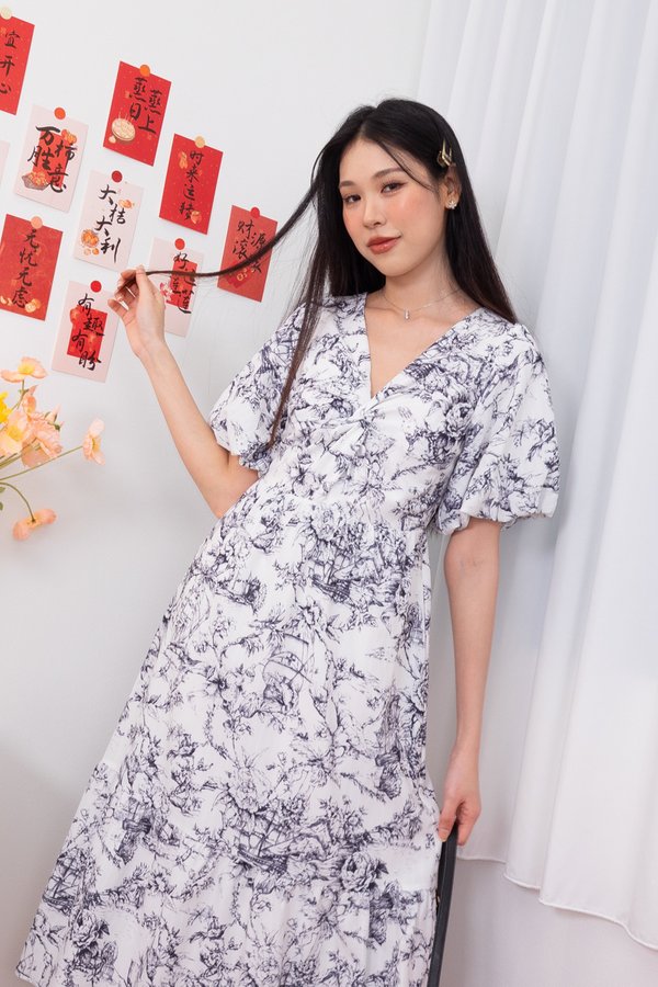 Averia Flutter Sleeve Knot Midi Dress in Black Porcelain Toile