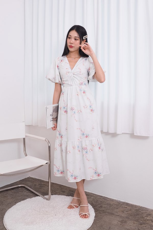 Averia Flutter Sleeve Knot Midi Dress in Green Fleur