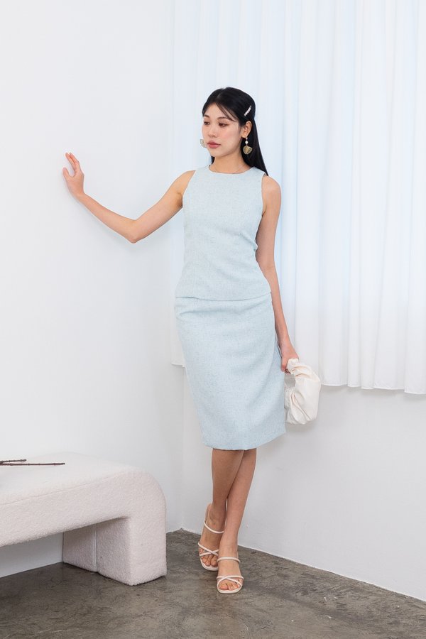 Valeria Soft Tweed Pencil Skirt in Seafoam