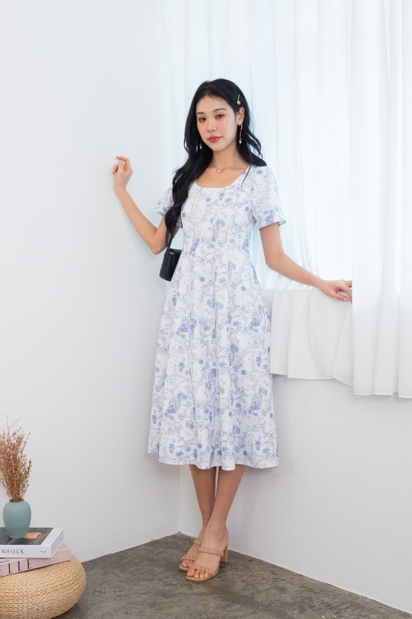 *PREORDER* Dawna Porcelain Seam Midi Dress in Grey