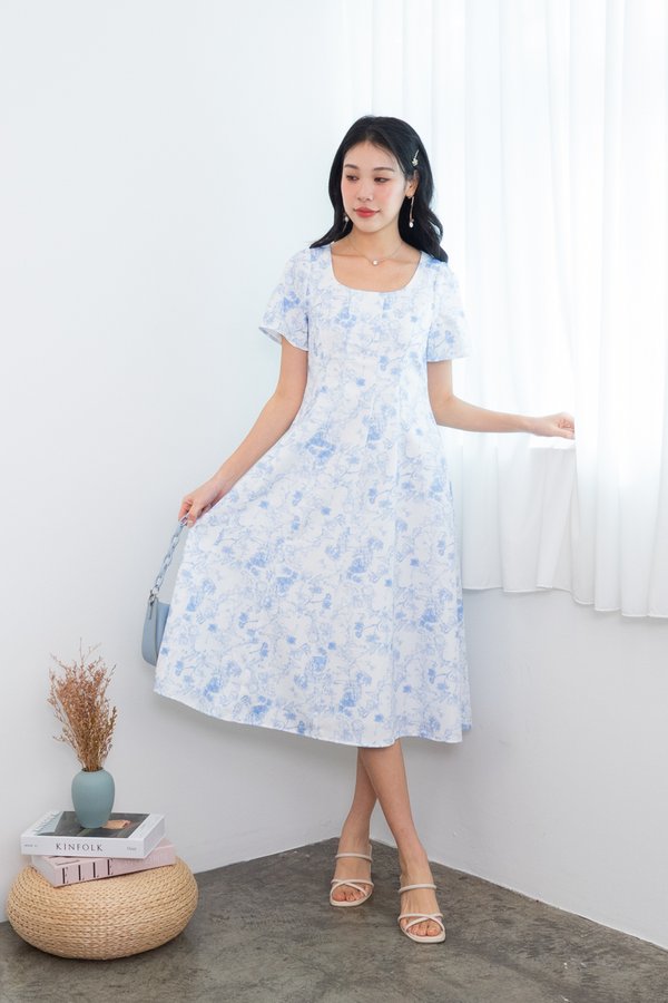 *PREORDER* Dawna Porcelain Seam Midi Dress in Light Blue