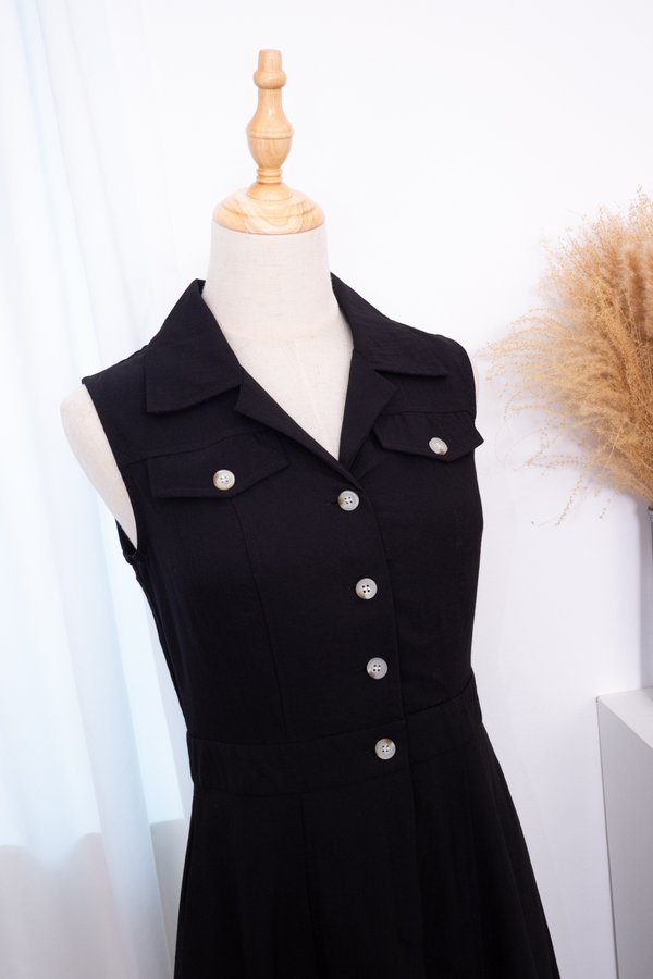 Noriko Button Down Midi Dress in Black