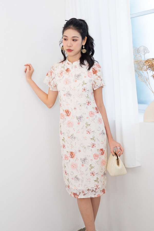 Hua Rui (花瑞) Floral Sleeved Lace Cheongsam Midi Dress in Pink