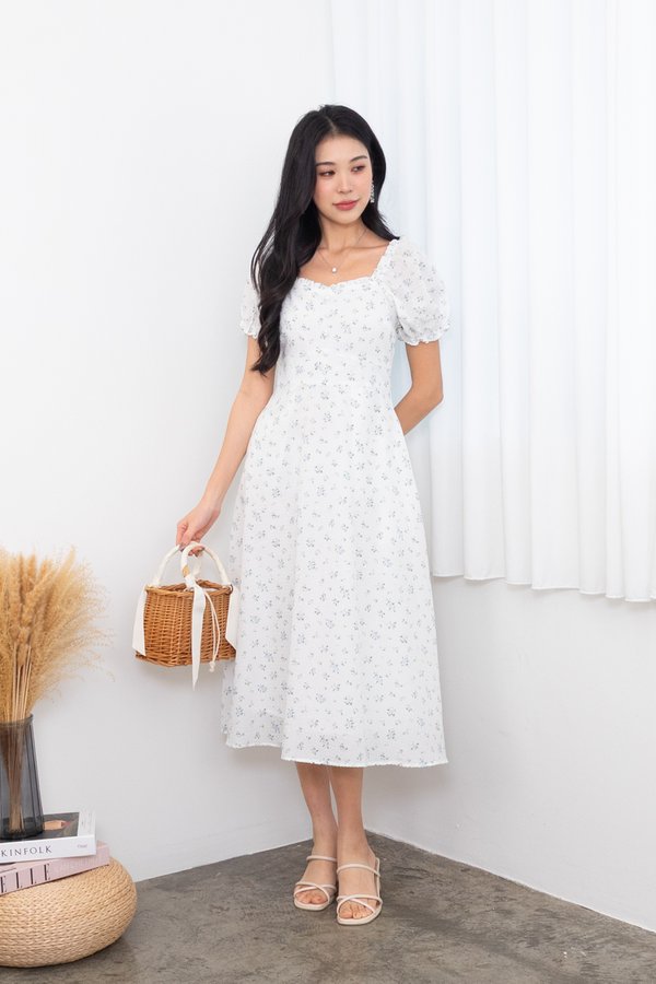 Serissa Frill Gingham Puffy Sleeves Midaxi Dress in White Florals
