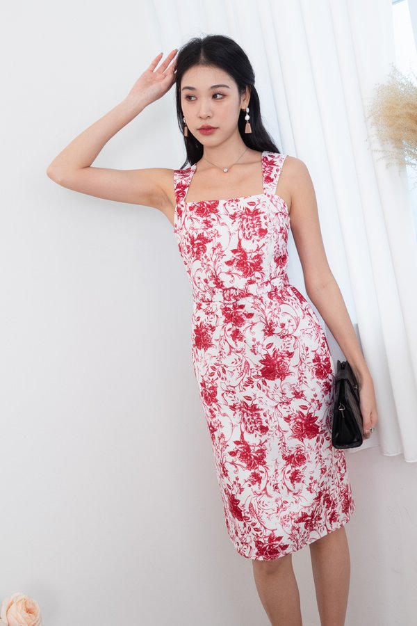 Shillia Thick Straps Midi Bodycon Dress in Red Porcelain