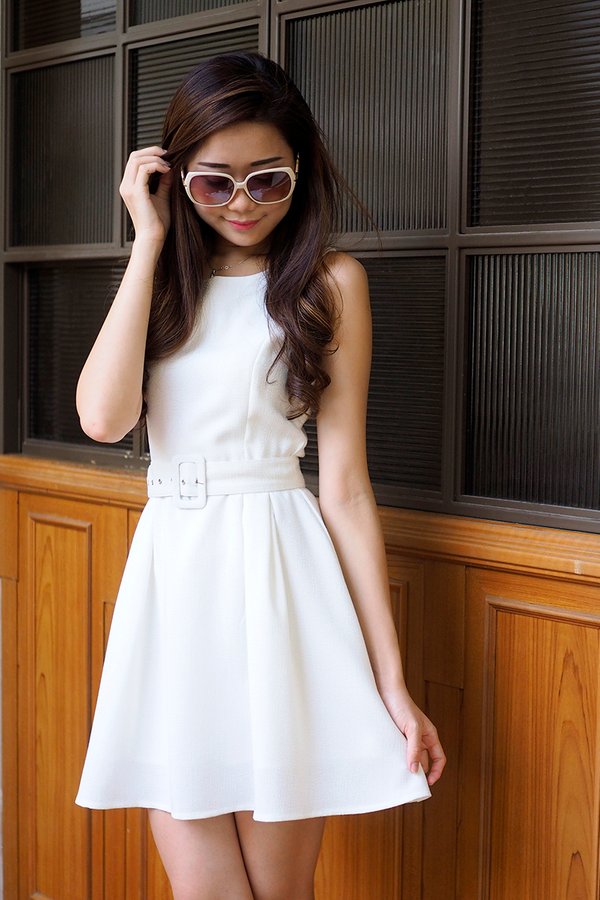 MADEBY3INUTE - Brooklyn Tweed Dress in White