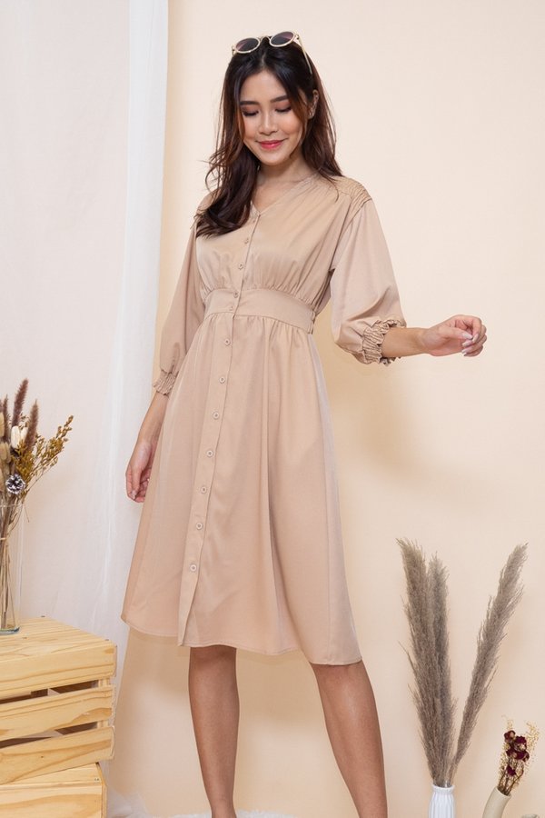 Jaimi Buttons Down Midi Dress in Sand