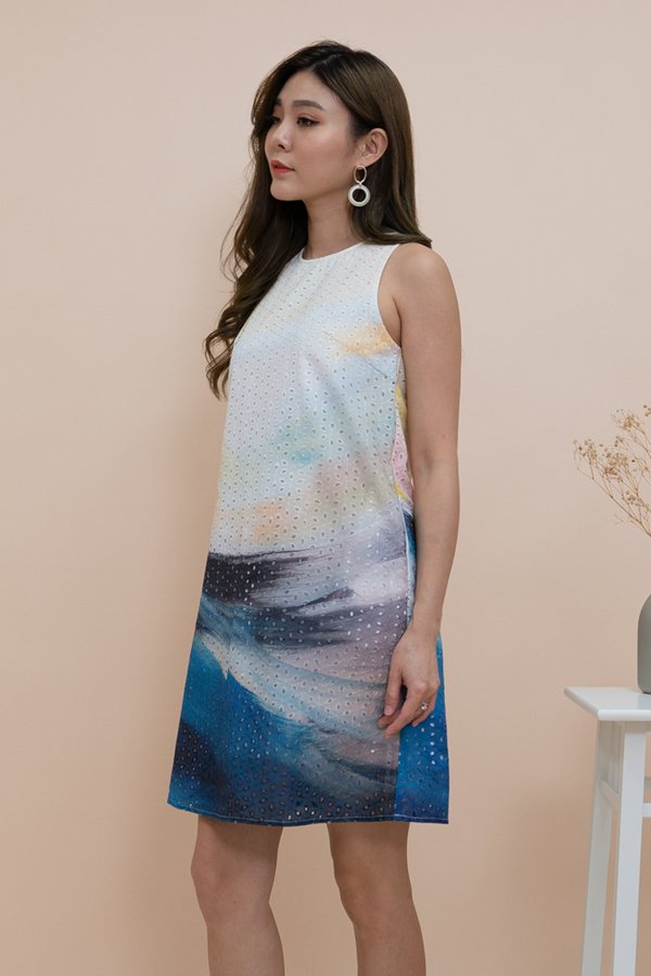 Katniss Abstract Prints Shift Dress in Blue
