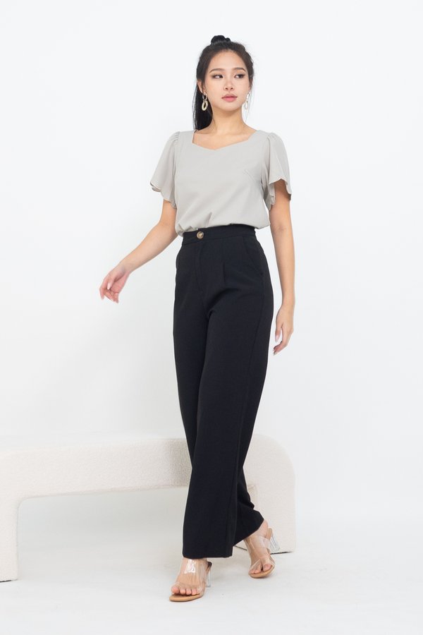 BACK IN STOCK Nevena Scallop Sleeves Top in Taupe
