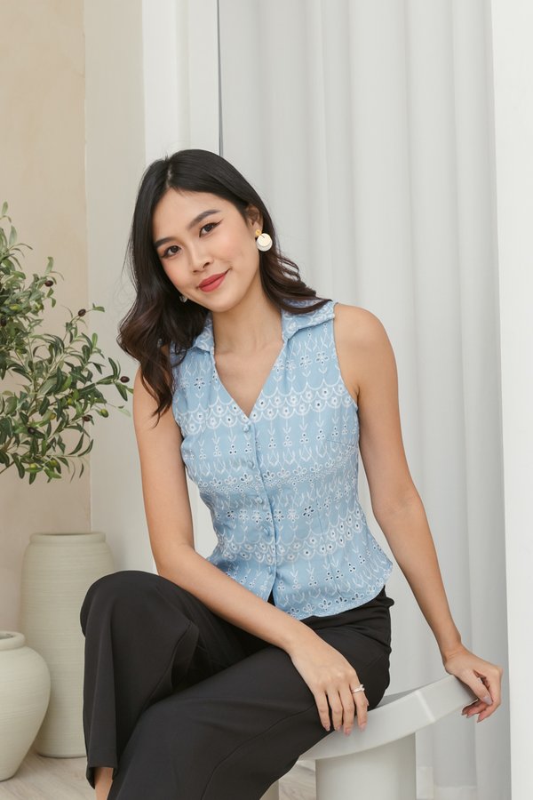EXCLUSIVE Delia Buttons Eyelet Blouse in Powder Blue